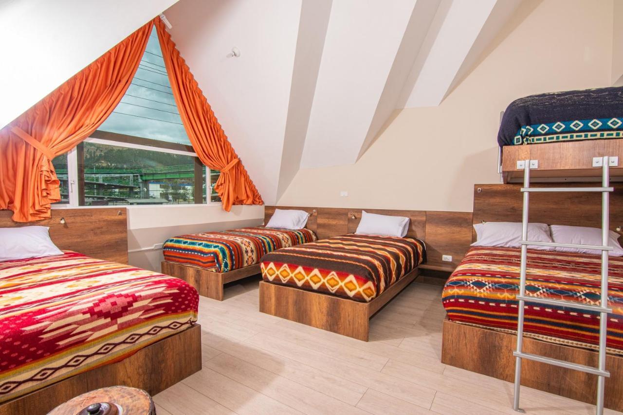 The Traveler Hostel Otavalo Zewnętrze zdjęcie