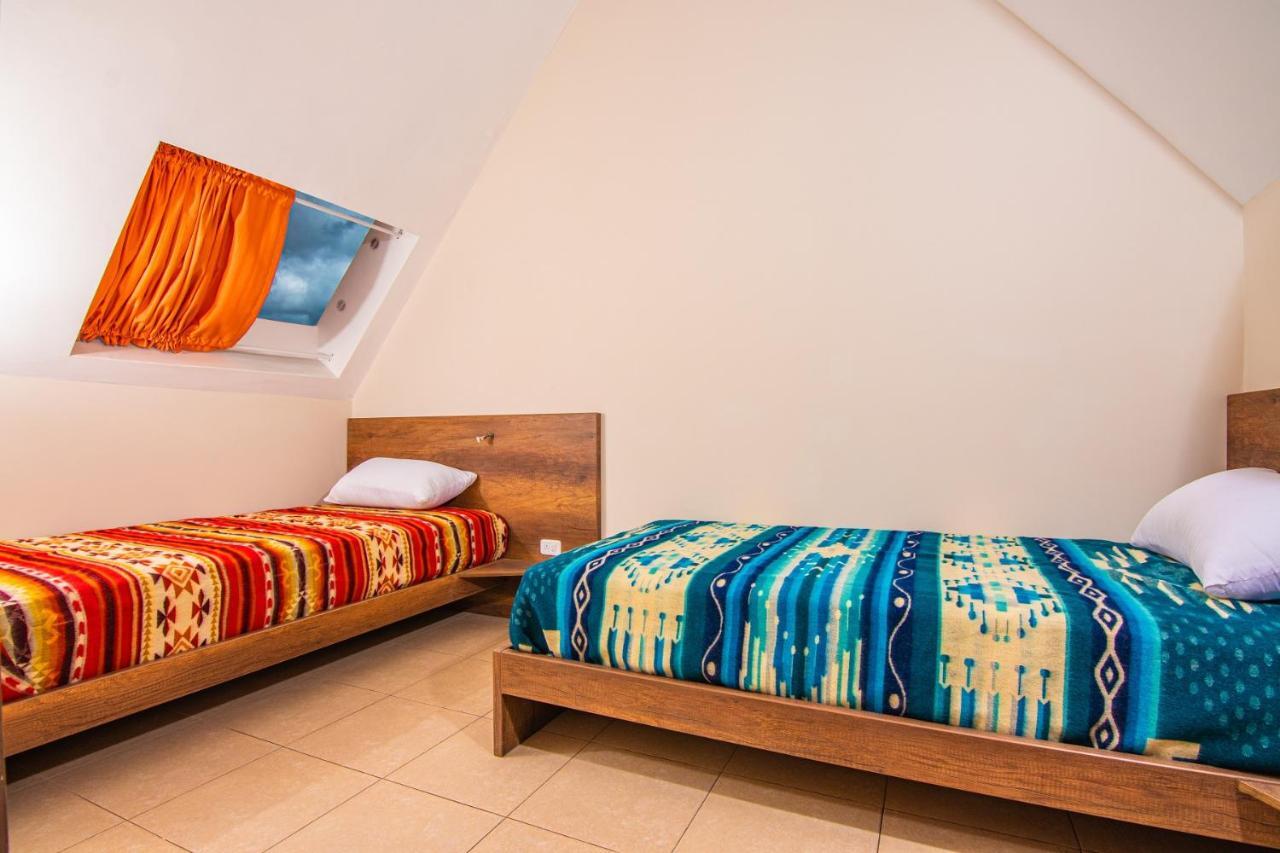 The Traveler Hostel Otavalo Zewnętrze zdjęcie